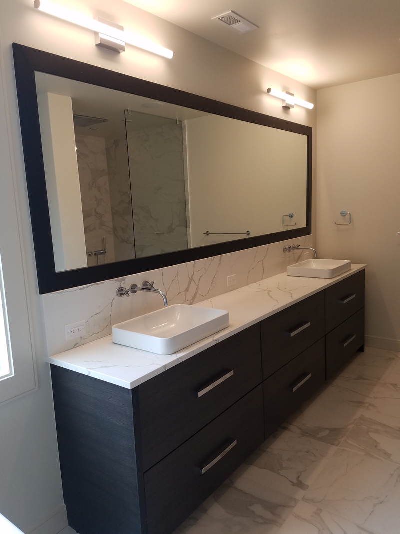 I think this was an 11' vanity...